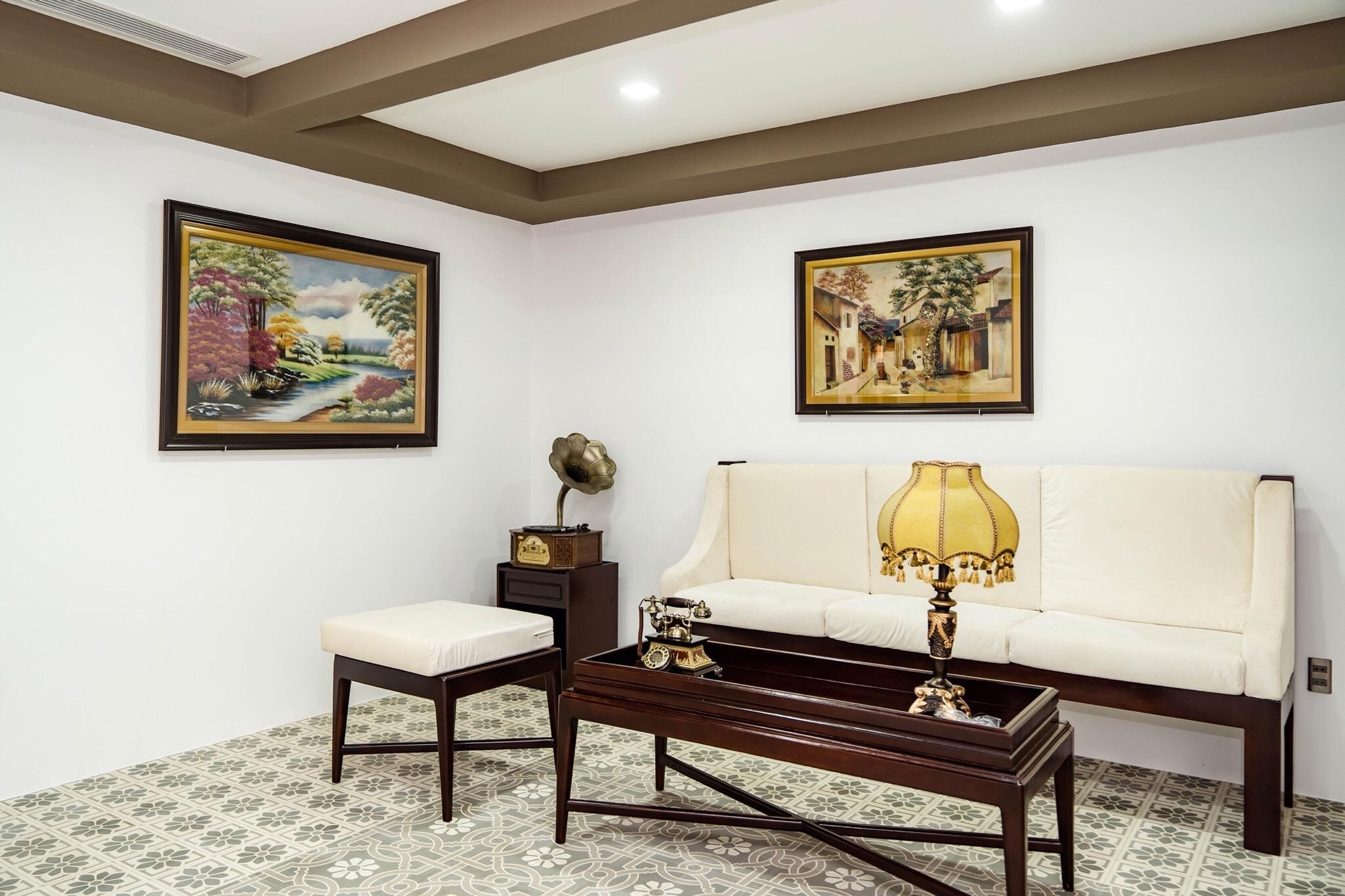 Quoc Truong xay biet thu 25 ty dong anh 6