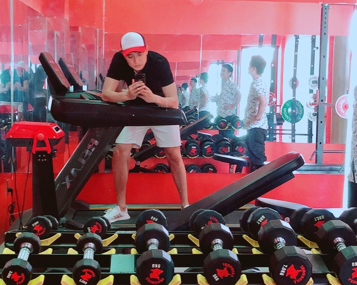 Quoc Truong xay biet thu 25 ty dong anh 9