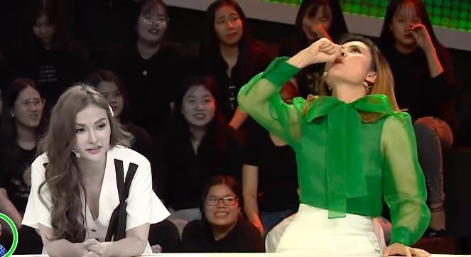 Van Trang nhac bai lo, lo lieu o Nhanh nhu chop hinh anh