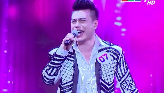 Le Duong Bao Lam nhieu lan hat sai loi 'Ve dau mai toc nguoi thuong' hinh anh