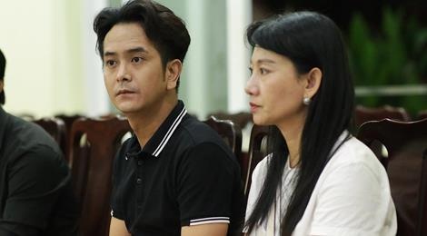 Hung Thuan 'Dat phuong Nam' va cac dien vien tien biet nghe si Le Binh hinh anh