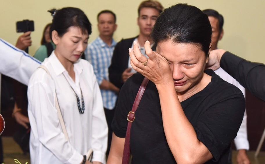 Hinh anh dam tang Nghe si Le Binh anh 5