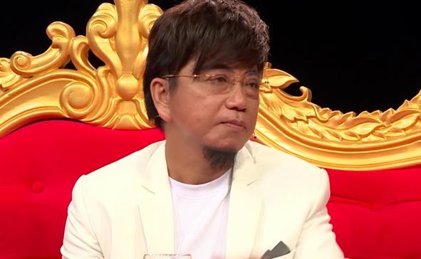 Nghe si Viet: 'Hong To vo dep, con ngoan khong hieu sao vuong do den' hinh anh