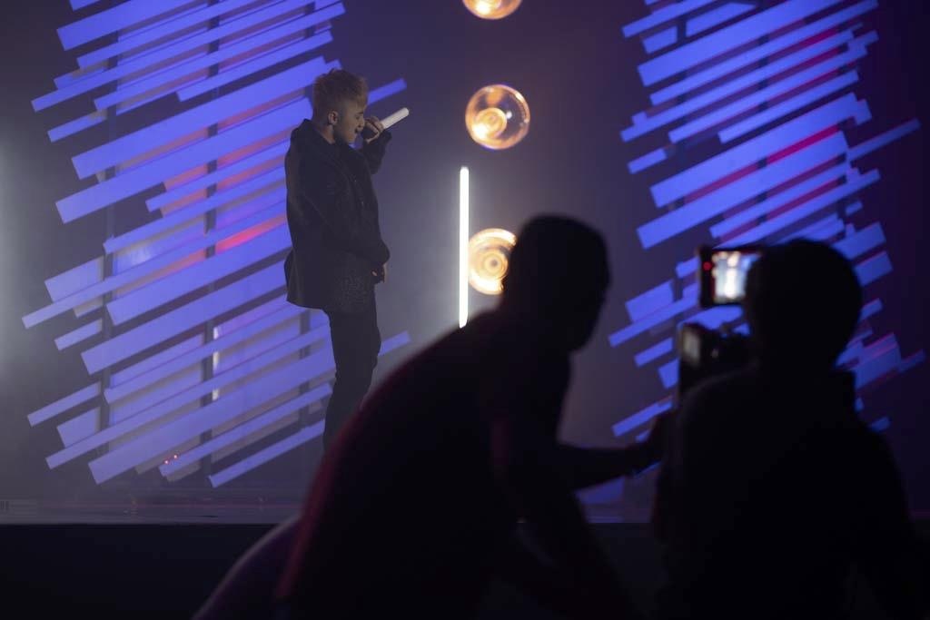 Son Tung tro lai anh 2