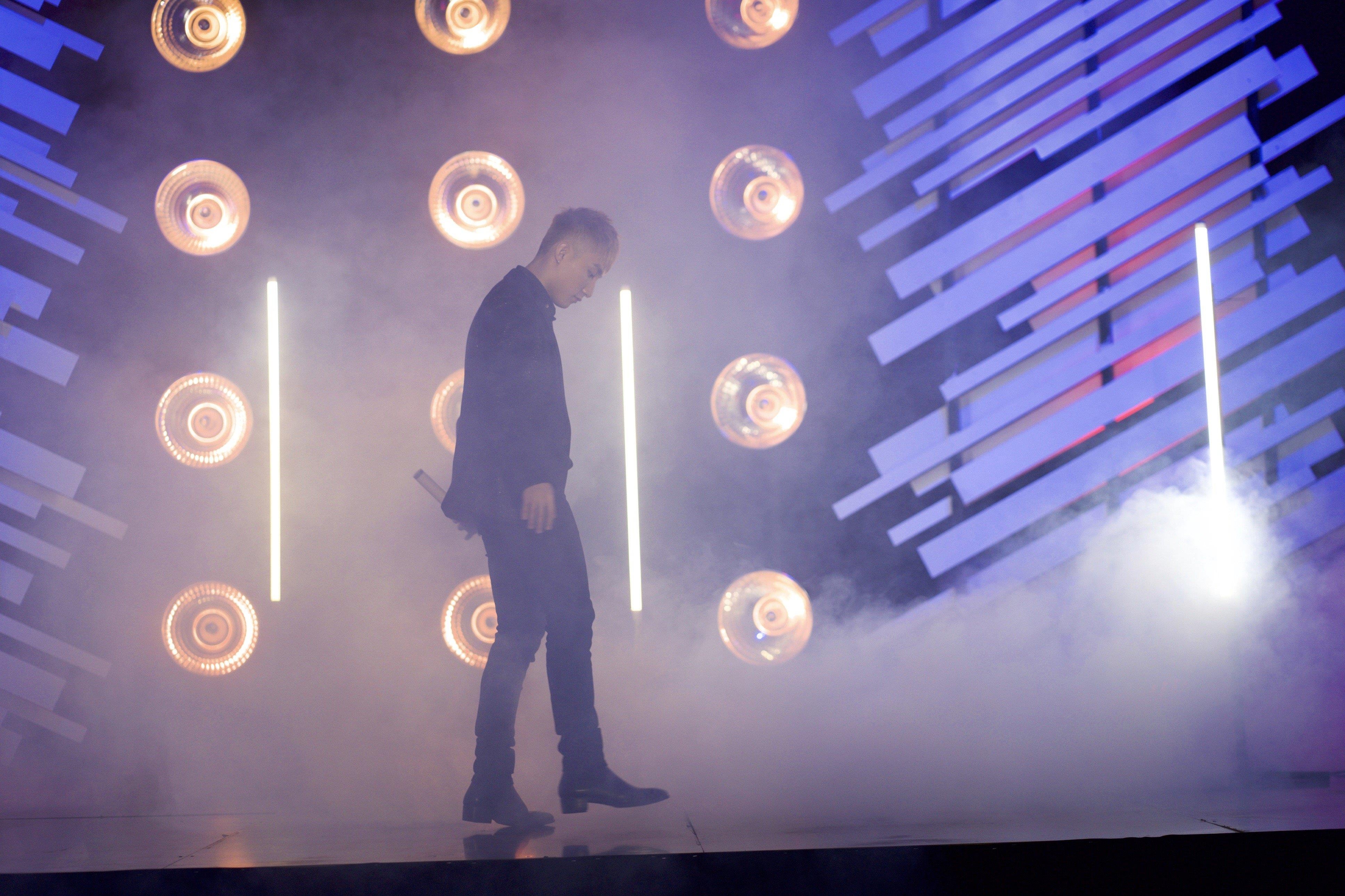 Son Tung tro lai anh 6