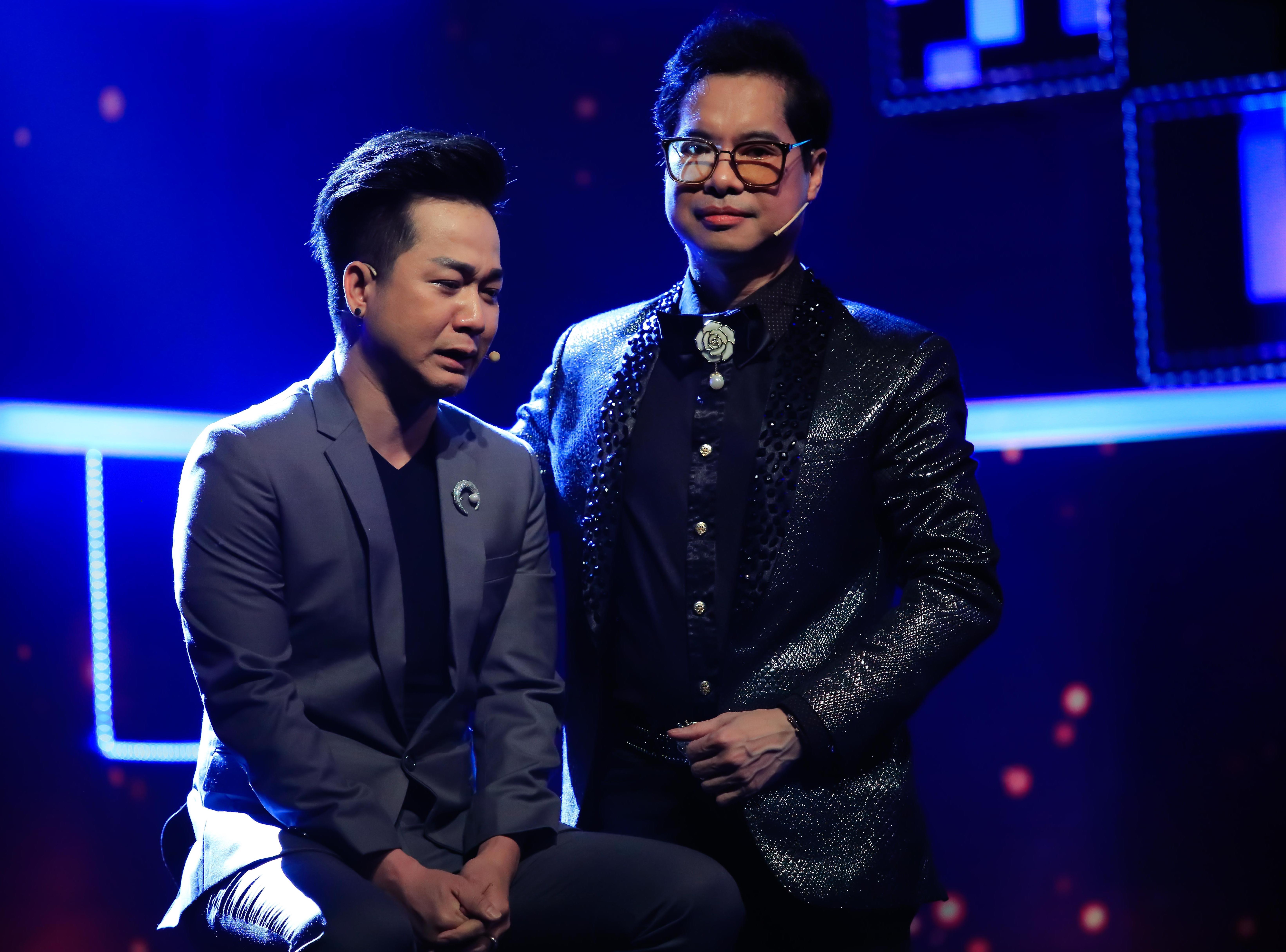 Quach Tuan Du khoc xin loi Ngoc Son anh 1