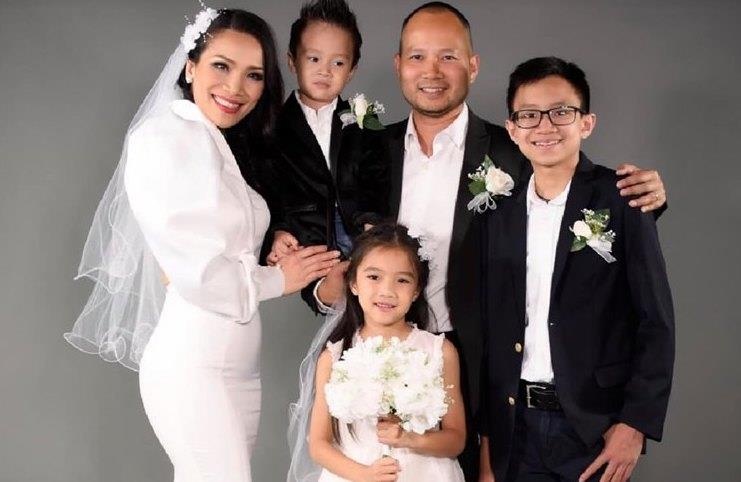 Hong Ngoc ke hon nhan 10 nam tu cuc kho, met moi den hanh phuc hinh anh