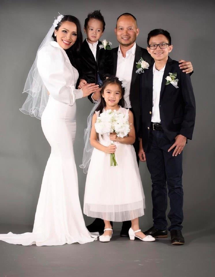 Hong Ngoc ke hon nhan 10 nam hanh phuc anh 1