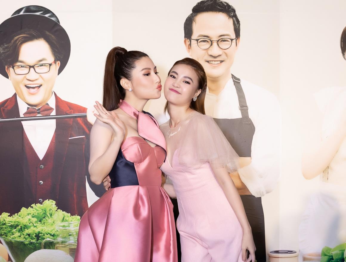 Diem My 9X tro lai sau noi dau mat me anh 4