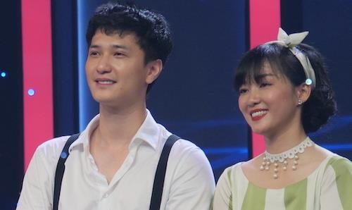 Huynh Anh bi Huy Tuan che hat lap cap, lam nguoi nghe dau tim hinh anh