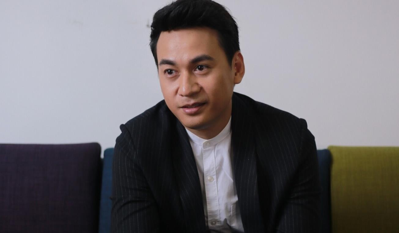 Ngoc Thuan 'Gao nep gao te' bo nghe dien, trang tay o tuoi 30 hinh anh