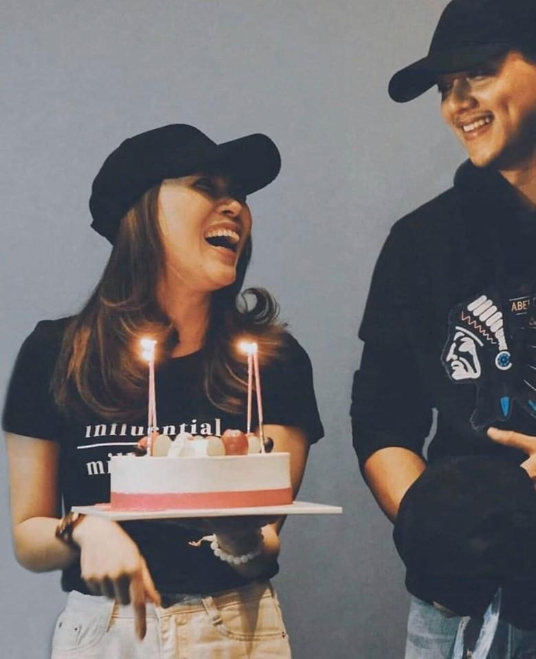 Mai Tài Phến hẹn hò Mỹ Tâm ảnh 2 Mai Tai Phen hen ho My Tam anh 2