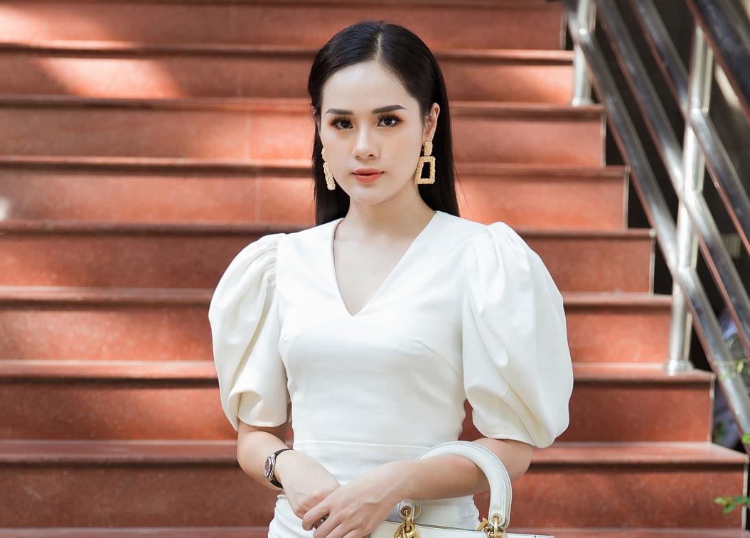 Ban gai Trong Dai lot top 35 Miss World Viet Nam anh 1