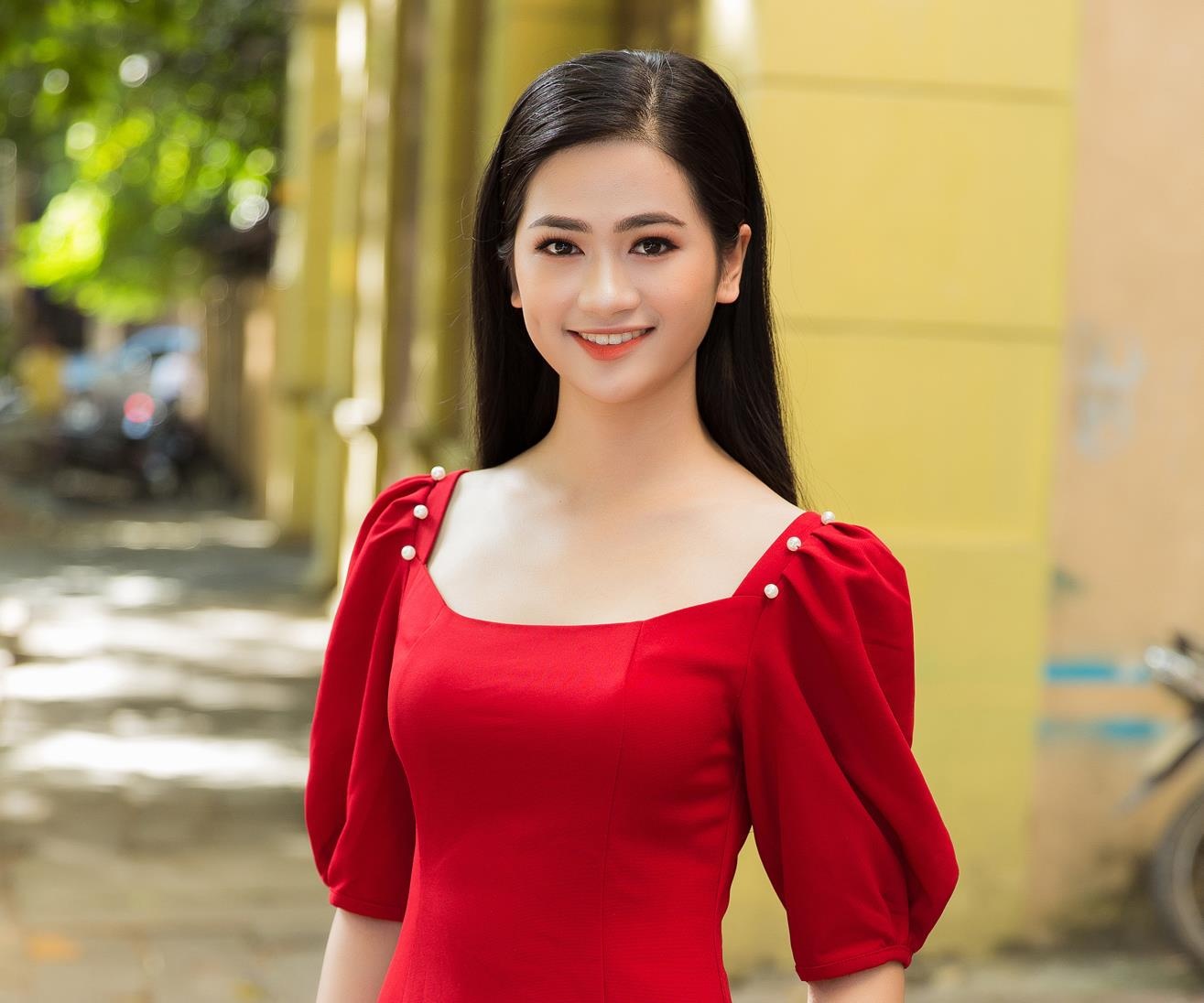 Ban gai Trong Dai lot top 35 Miss World Viet Nam anh 5