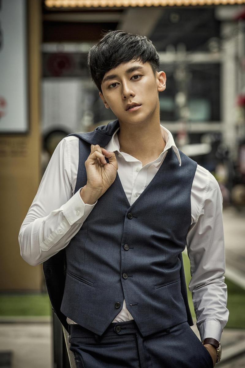 Rocker Nguyen Hoang Thuy anh 2