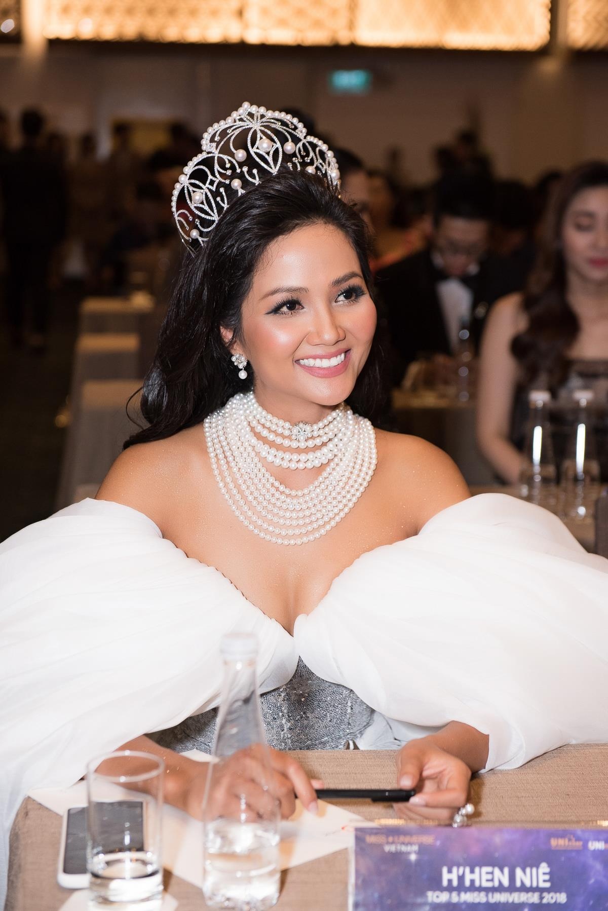 H'Hen khoc nhieu khi bi chi trich anh 3