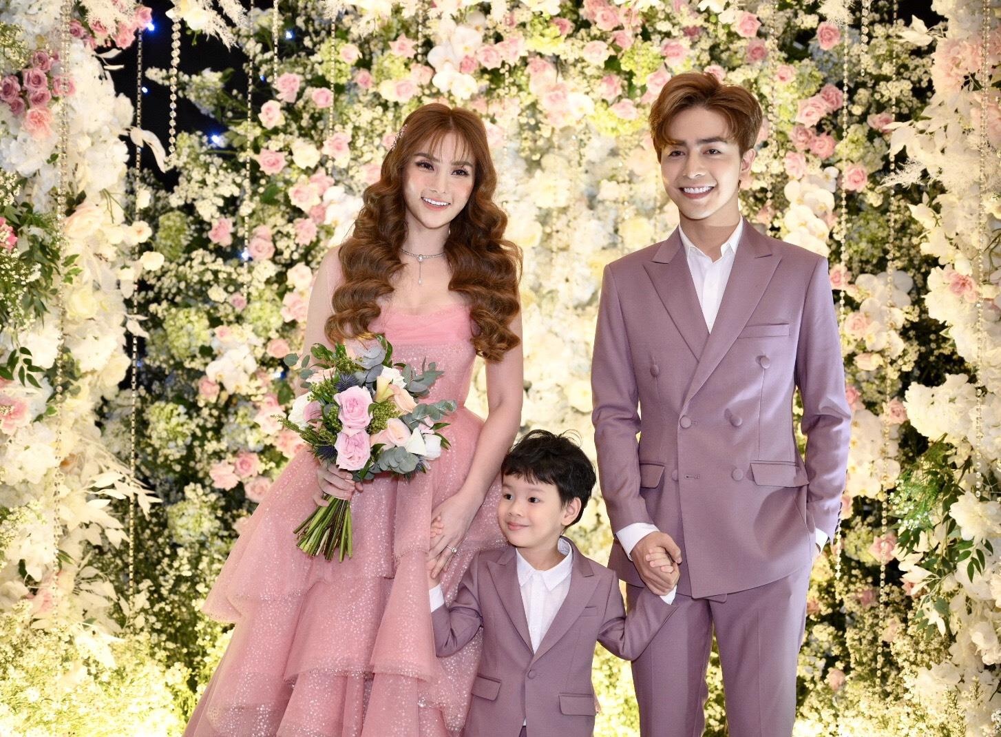 Dam cuoi Thu Thuy anh 1