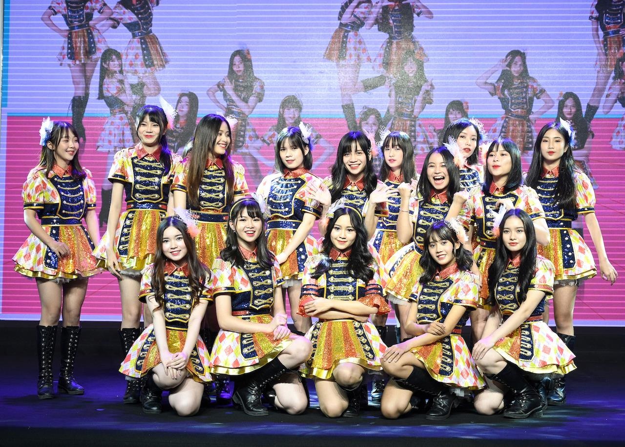 Nhom nhac dong thanh vien nhat Viet Nam anh 1