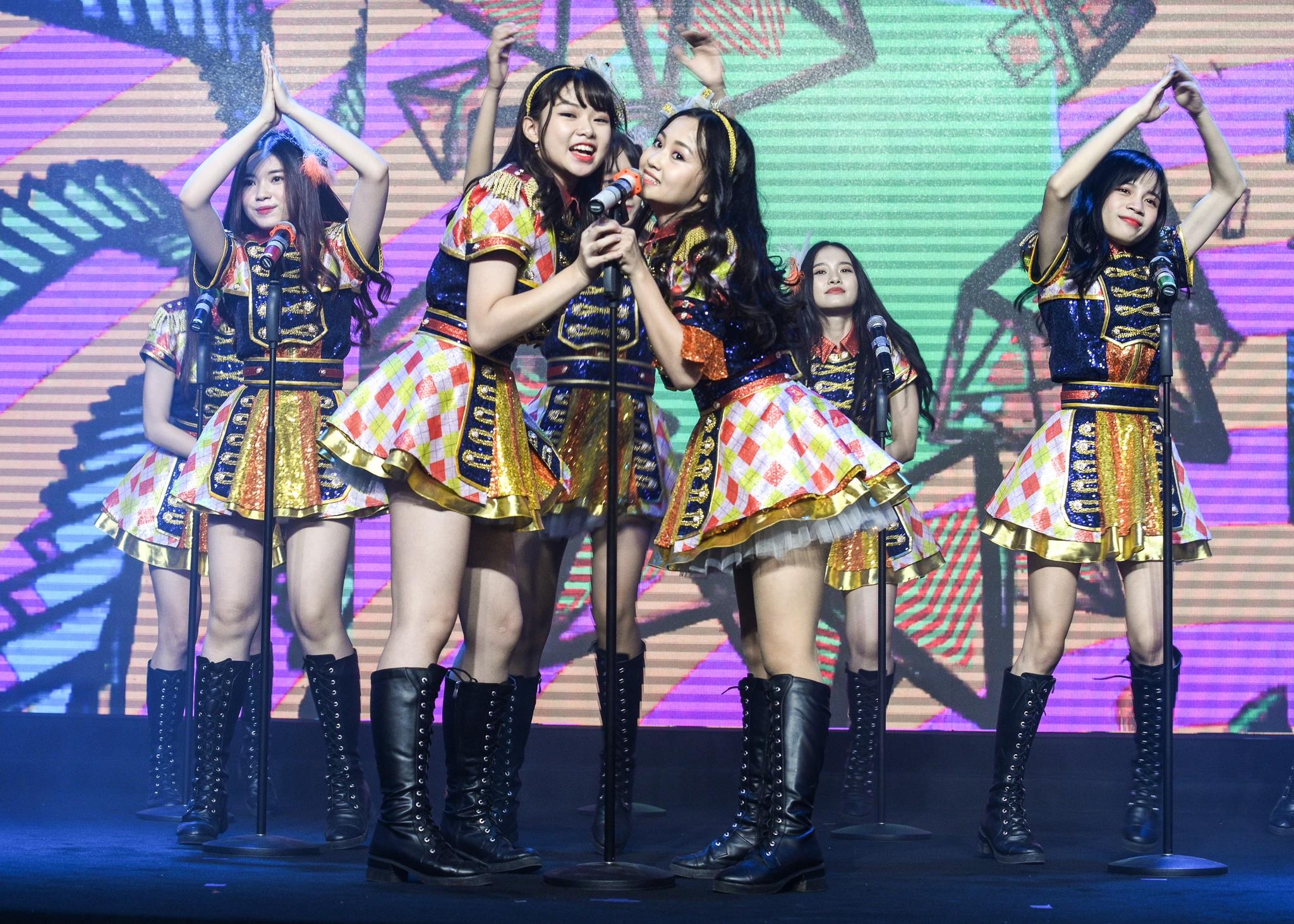 Nhom nhac dong thanh vien nhat Viet Nam anh 12