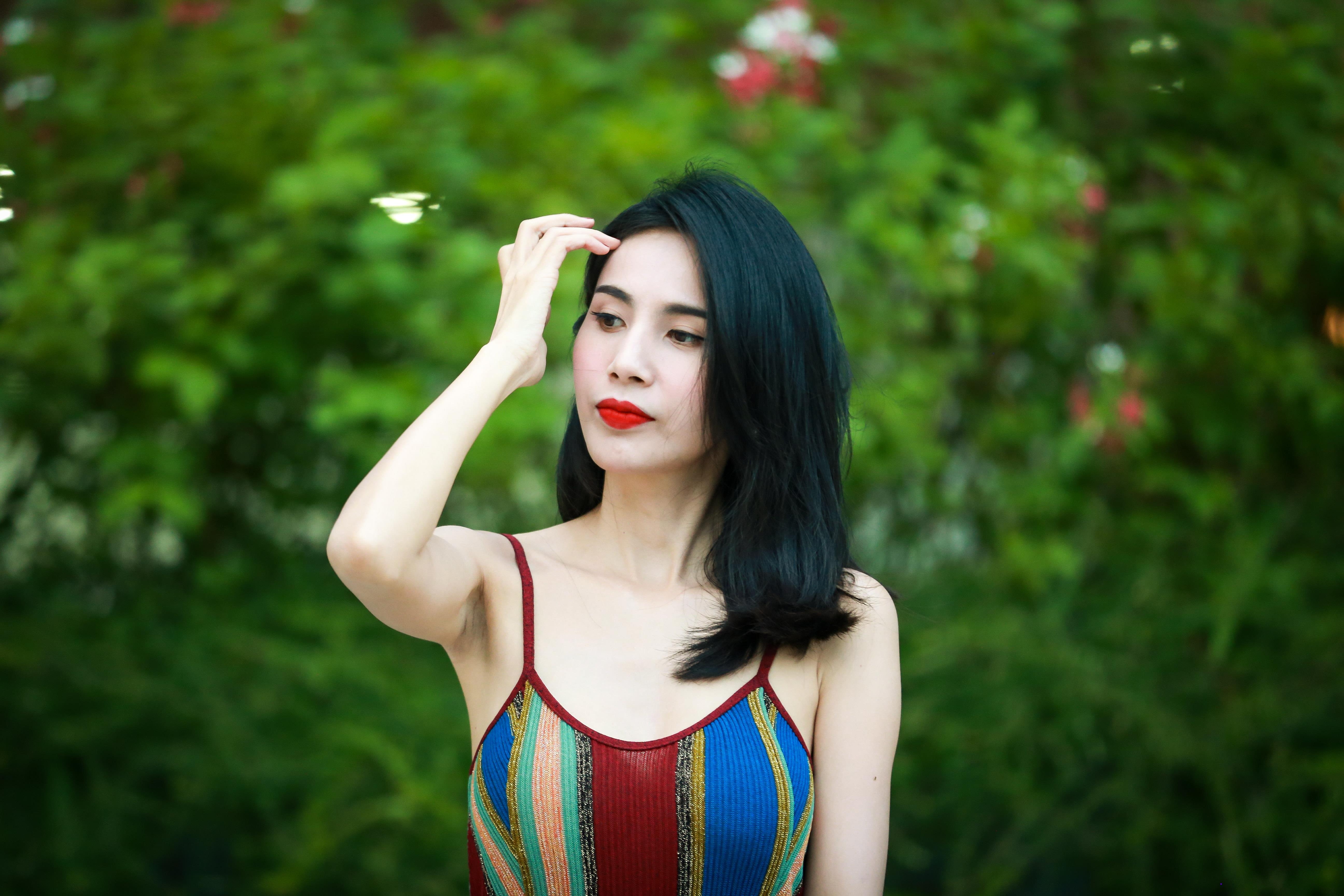 Nhan sac Thuy Tien anh 6