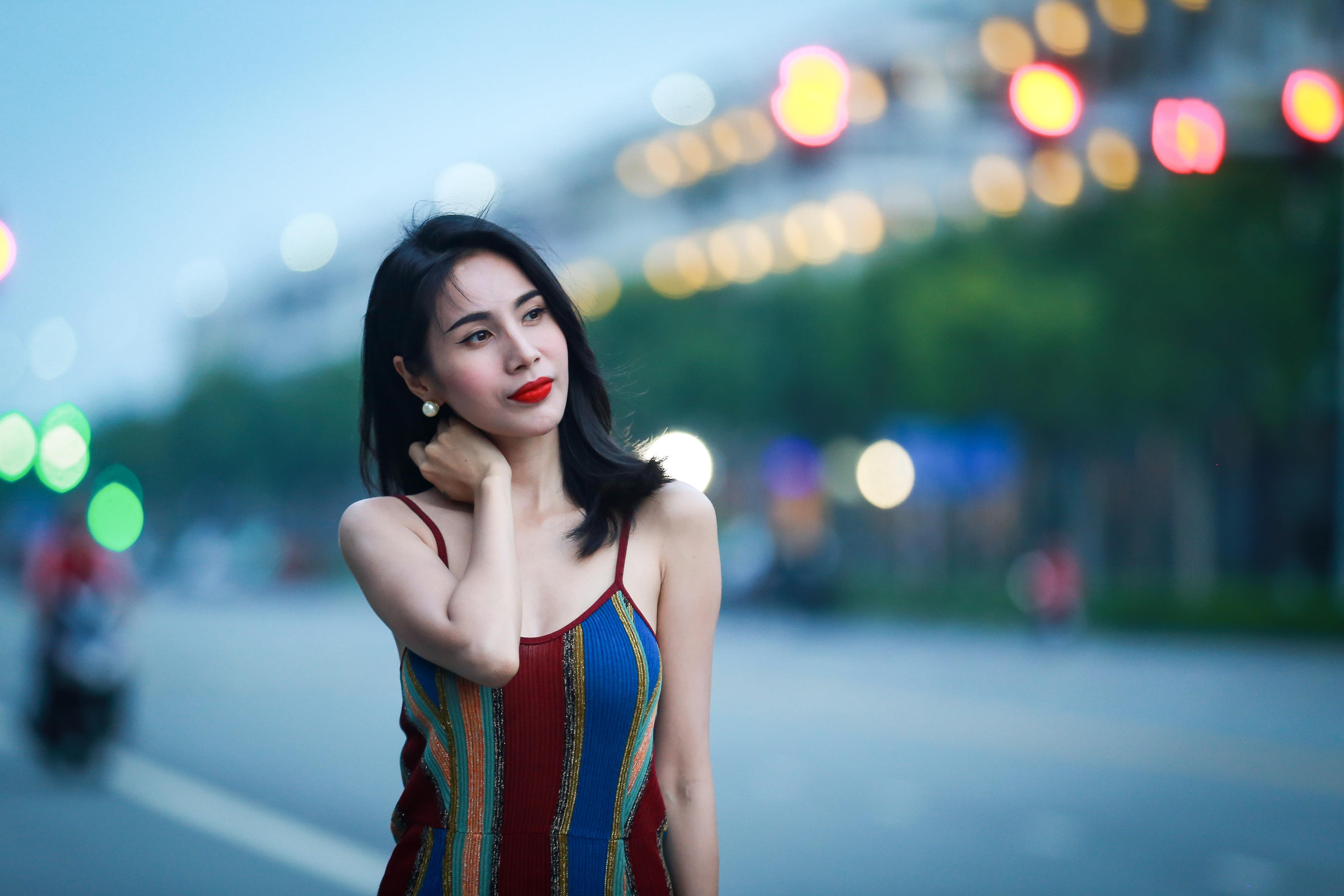 Nhan sac Thuy Tien anh 4