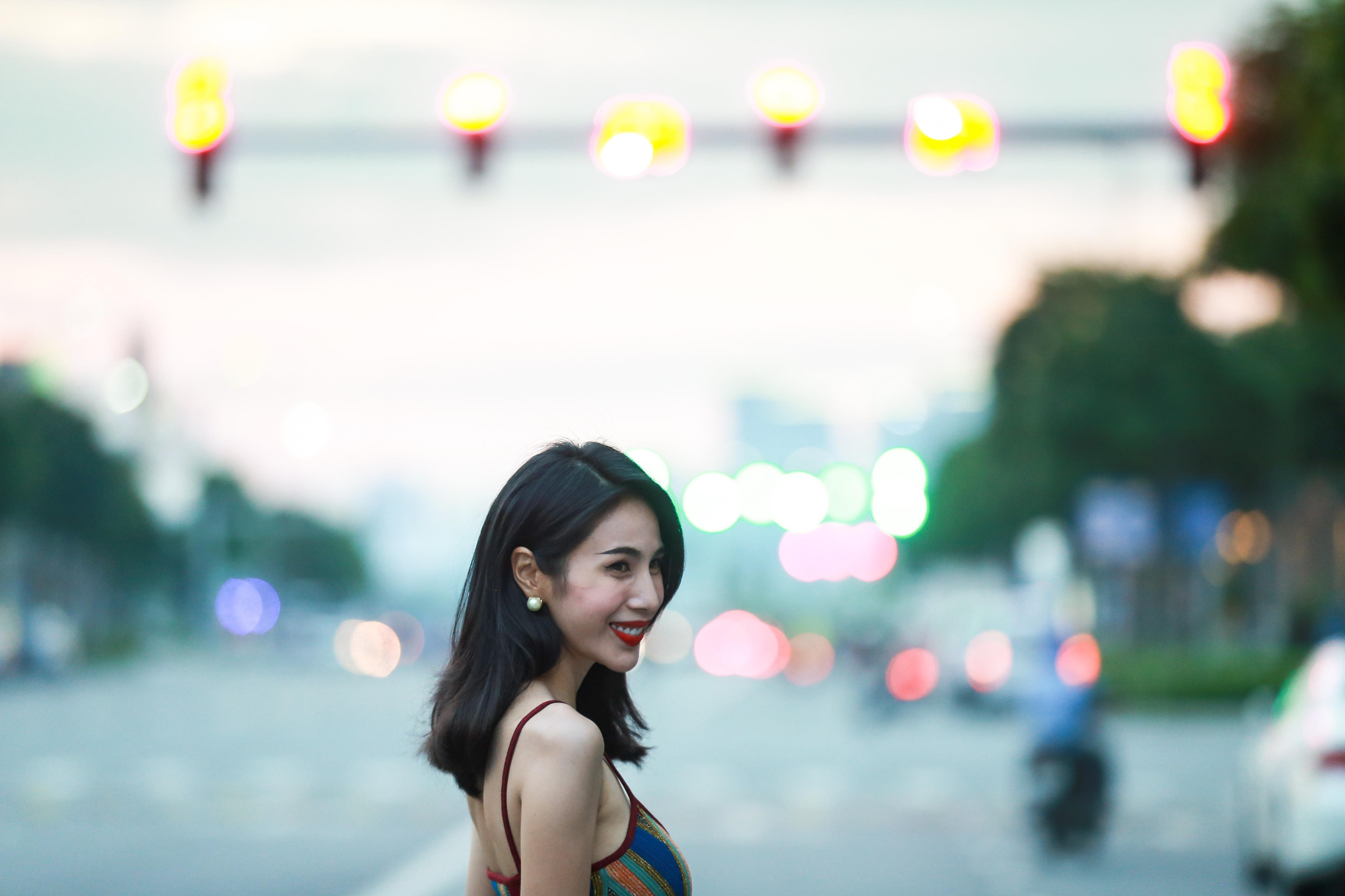 Nhan sac Thuy Tien anh 3