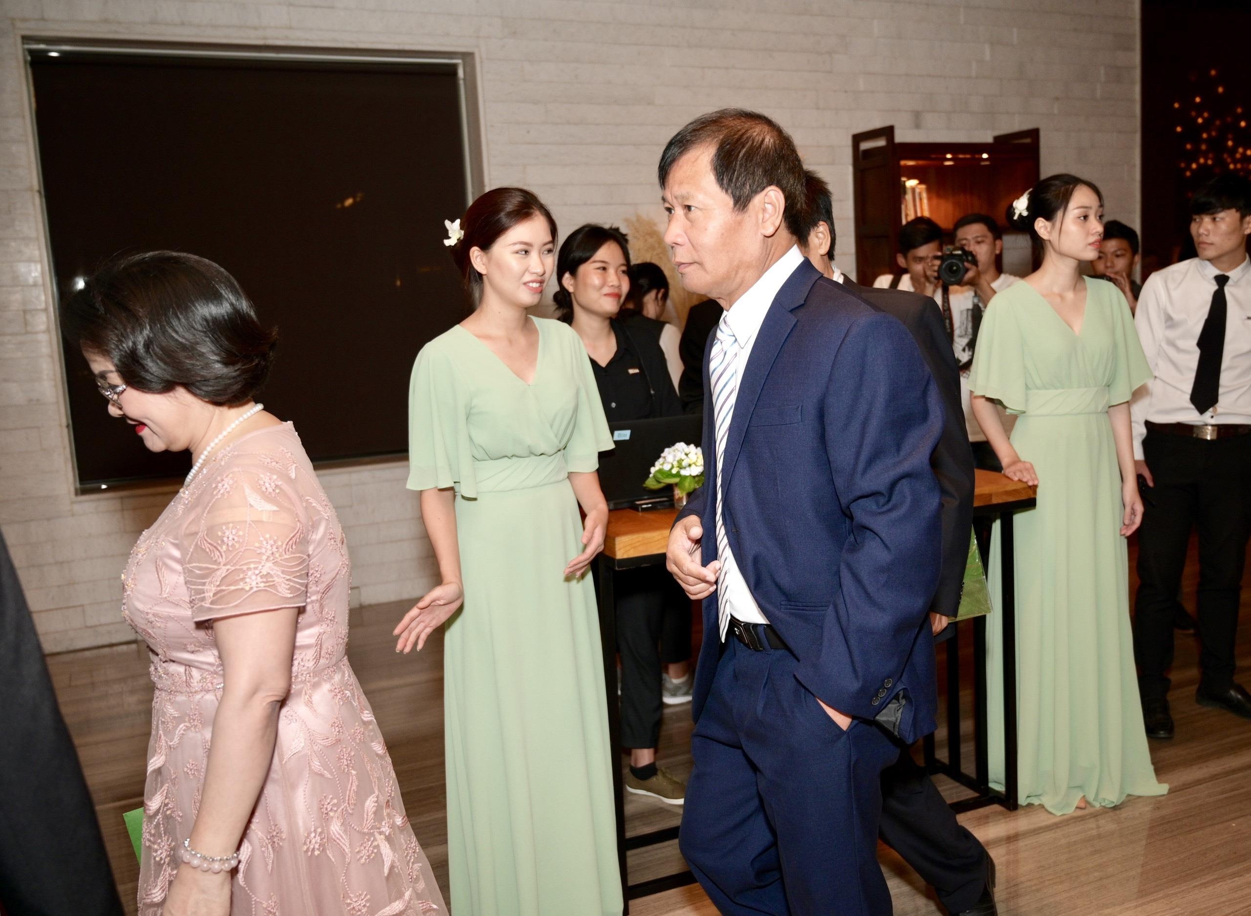 Dam cuoi Cuong Do La Dam Thu Trang anh 13