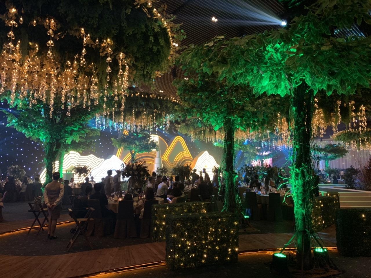 Dam cuoi Cuong Do La Dam Thu Trang anh 21