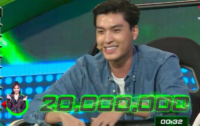 Nguoi mau cao 1,88 m gianh 20 trieu dong tai Nhanh nhu chop hinh anh