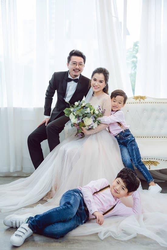 Hua Minh Dat Lam Vy Da ky niem 9 nam ngay cuoi anh 2