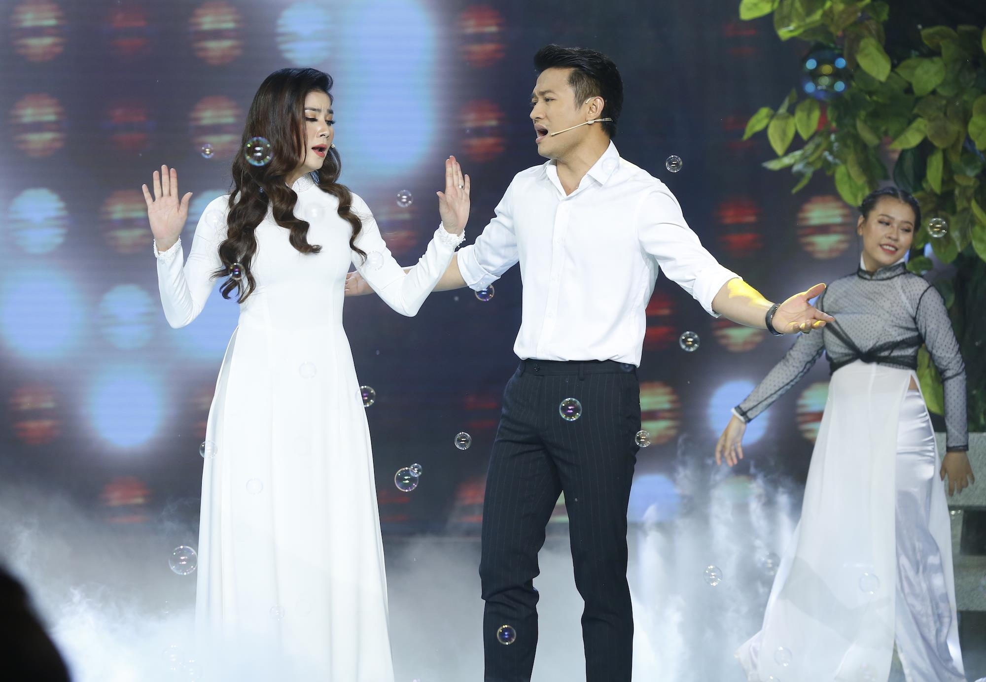 Kha Ly tro thanh quan quan Tinh Bolero anh 2