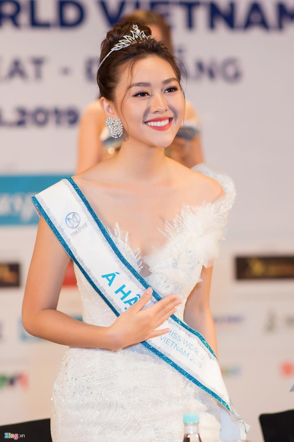Bảo Hân khen Tường San chín chắn,  ít bạn ảnh 2 Bao Han khen Tuong San chin chan,  it ban anh 2