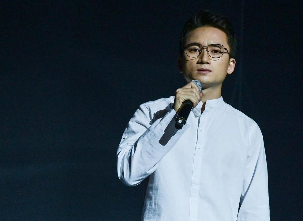 Phan Mạnh Quỳnh bị tố quỵt nợ ảnh 2 Phan Manh Quynh bi to quyt no anh 2