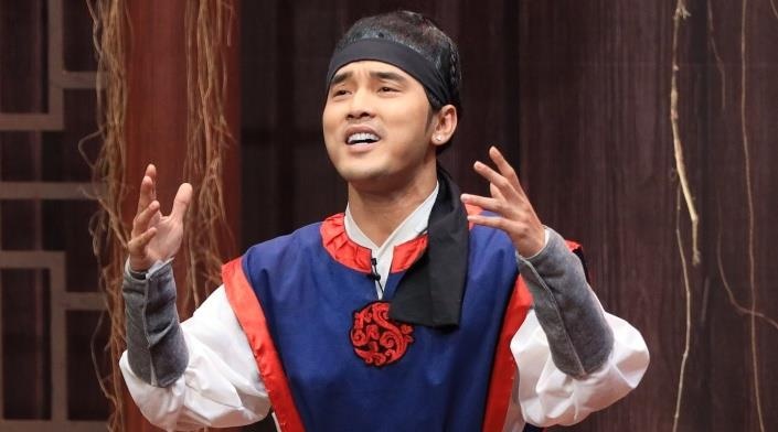 Ung Hoang Phuc hat chay 'Tha rang nhu the' o On gioi hinh anh