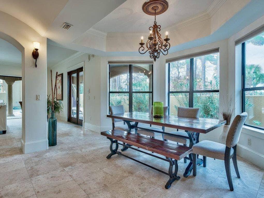 Hong Ngoc mua biet thu o My anh 6