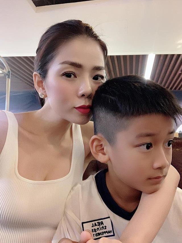 Hoc phi dat do cua con sao Viet anh 7