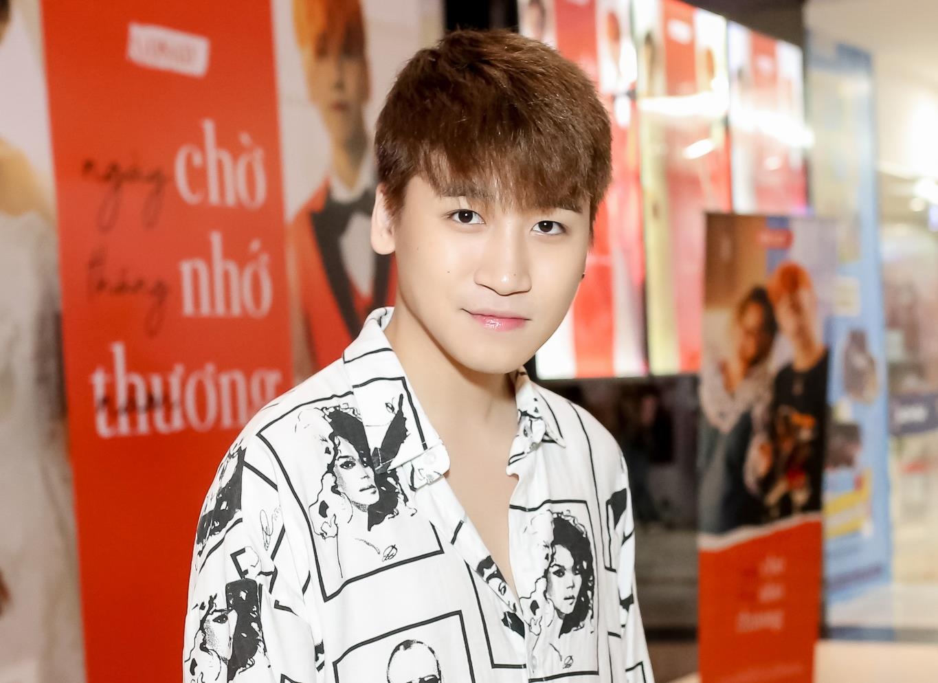 My nhan Thai Lan den chuc mung Osad anh 8