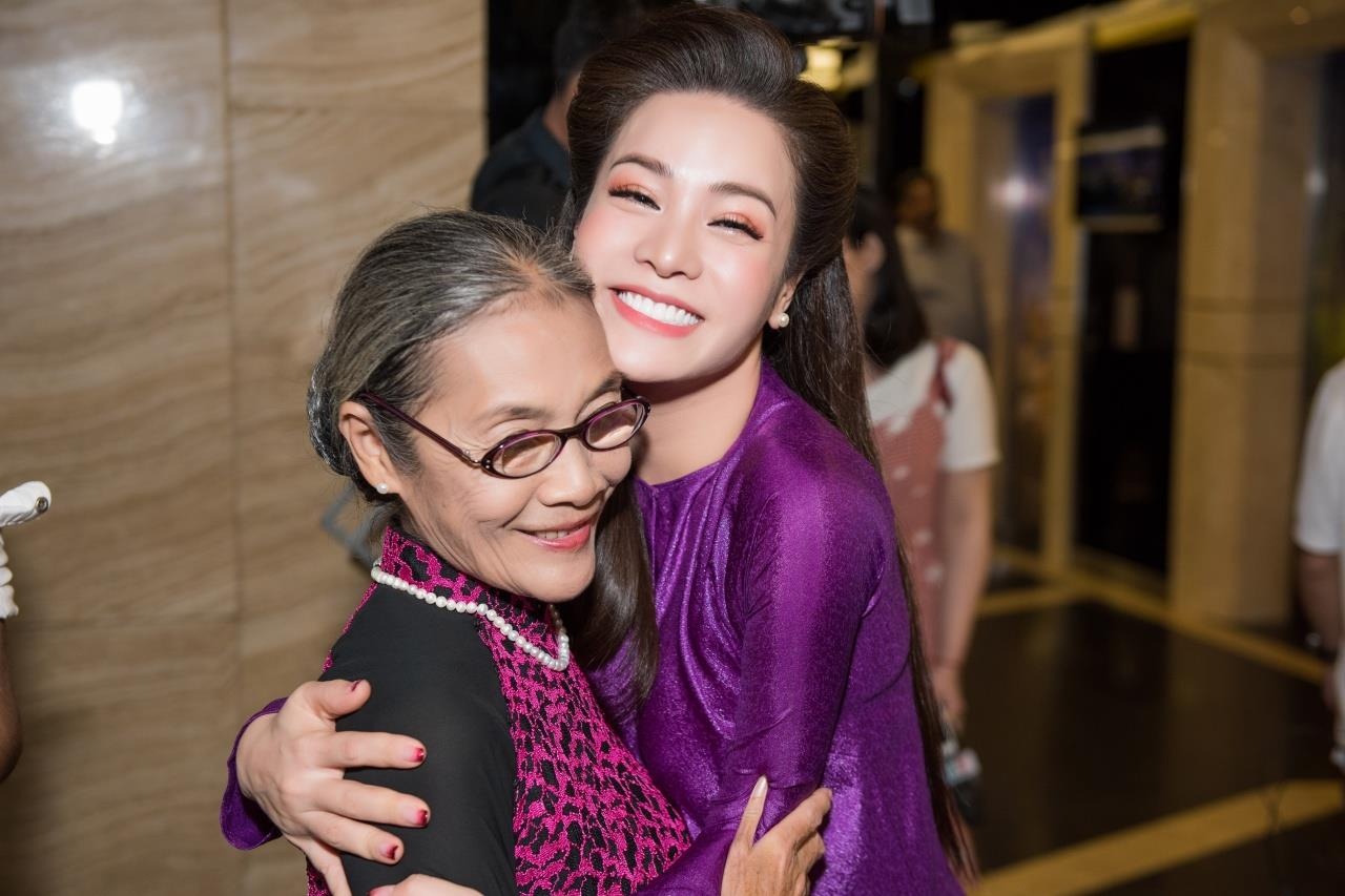 Bien co cua Nhat Kim Anh anh 5