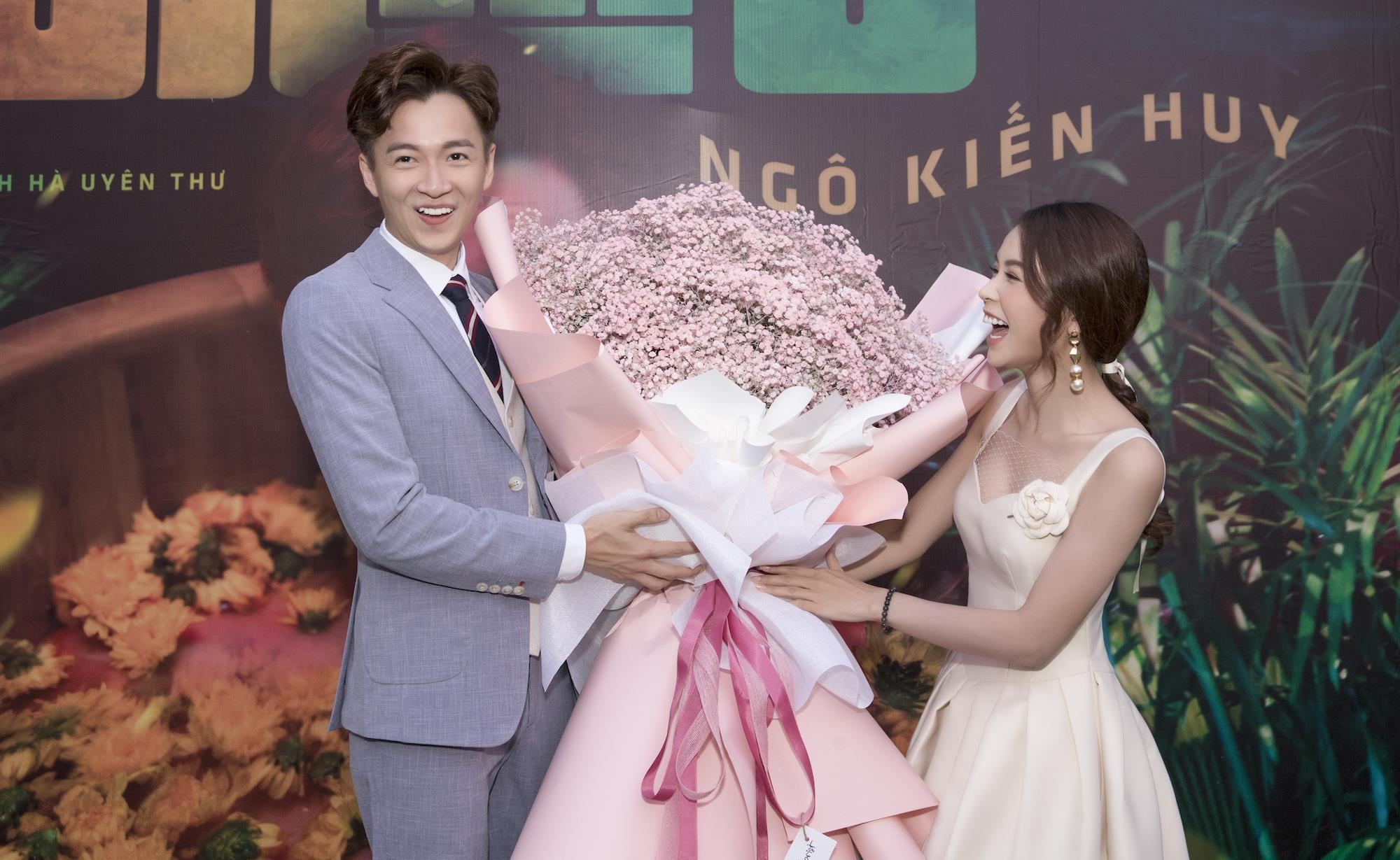 Ngo Kien Huy hoi ngo Running Man anh 11