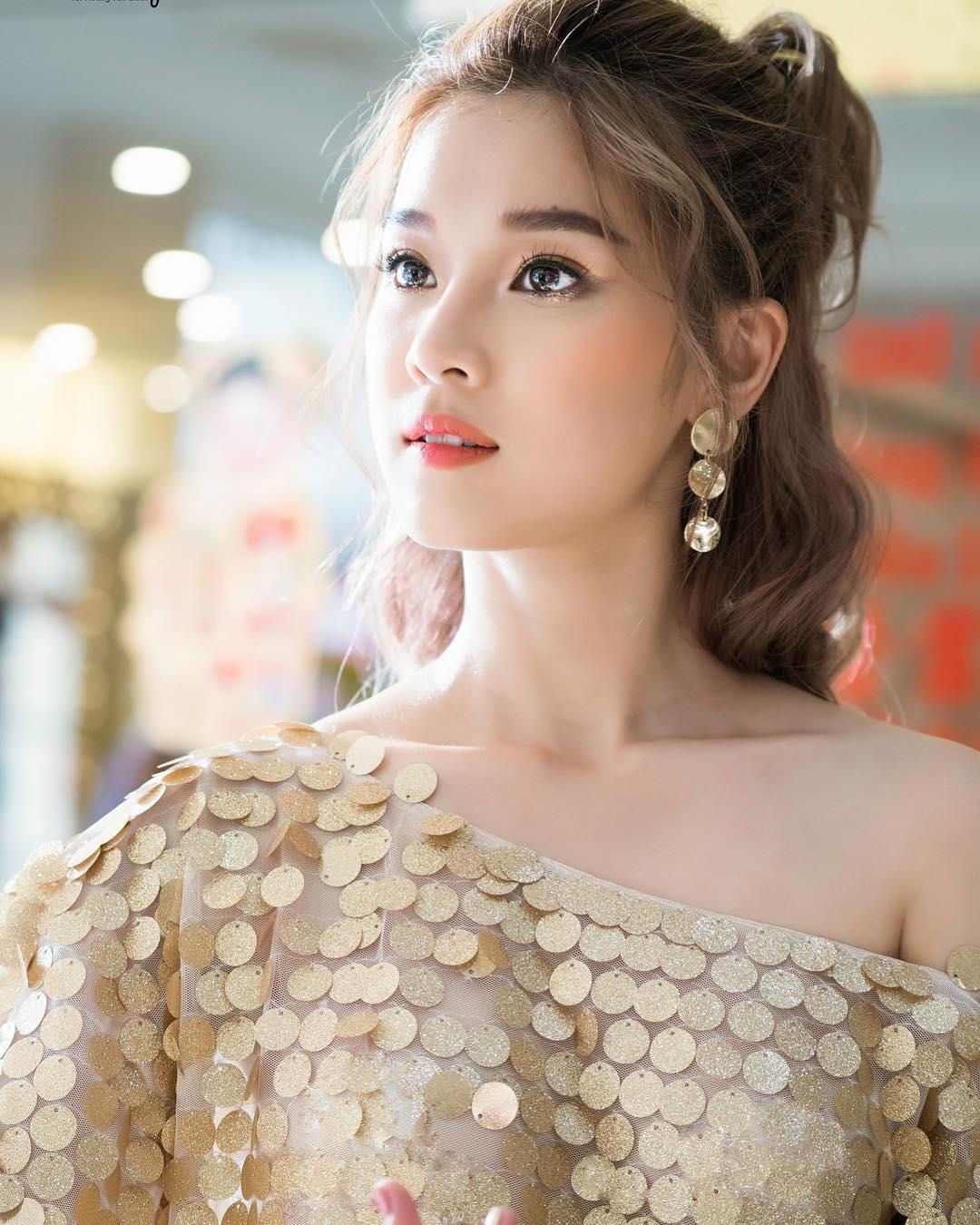 Hoang Yen Chibi mua duoc nha,  xe sau mot vai dien anh 4