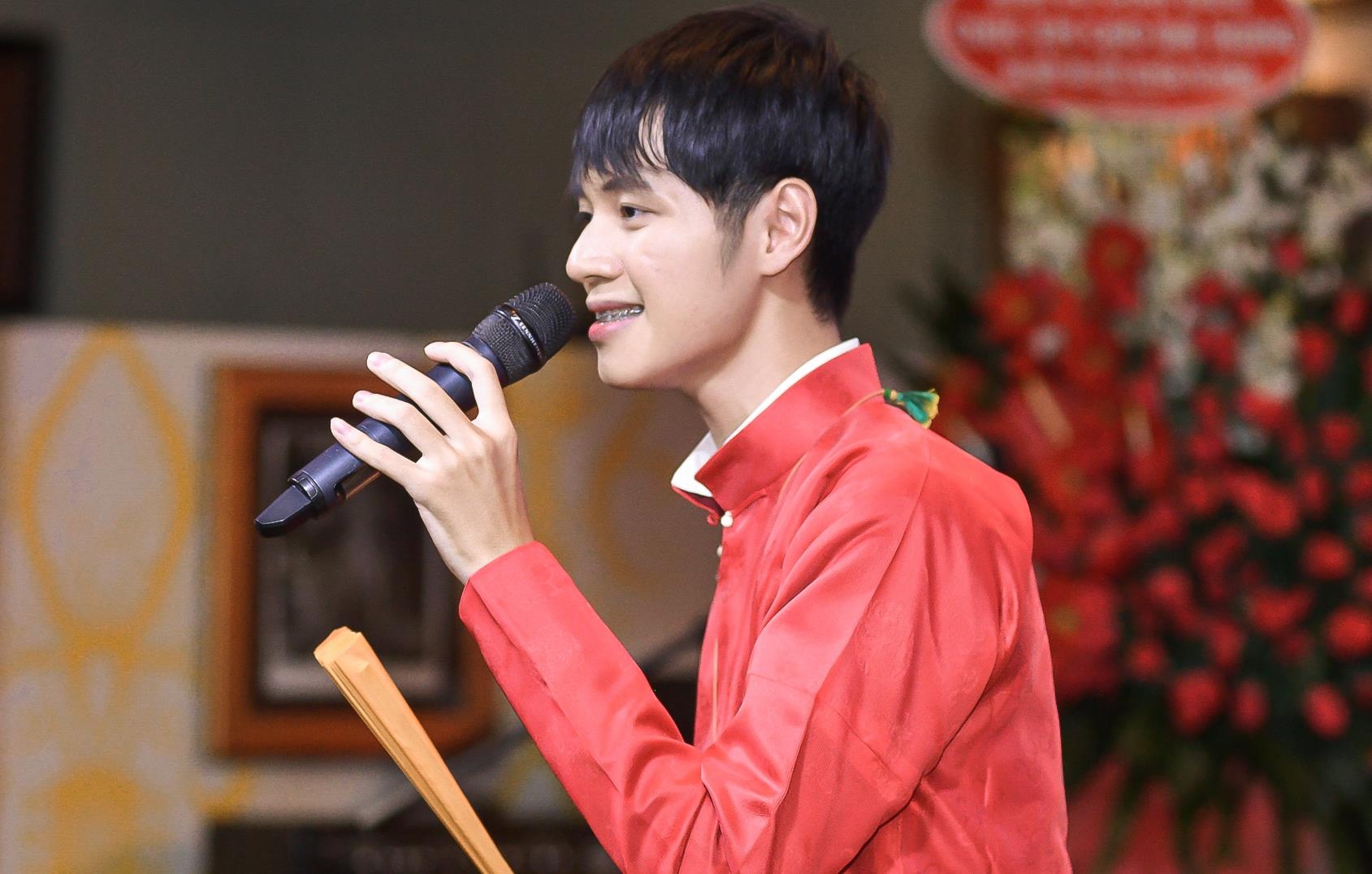 Cao Ba Hung: 'Chanh long khi Phan Manh Quynh noi tieng' hinh anh