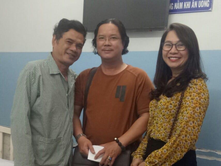 Trấn Thành tặng Mai Trần 20 triệu đồng ảnh 2 Tran Thanh tang Mai Tran 20 trieu dong anh 2