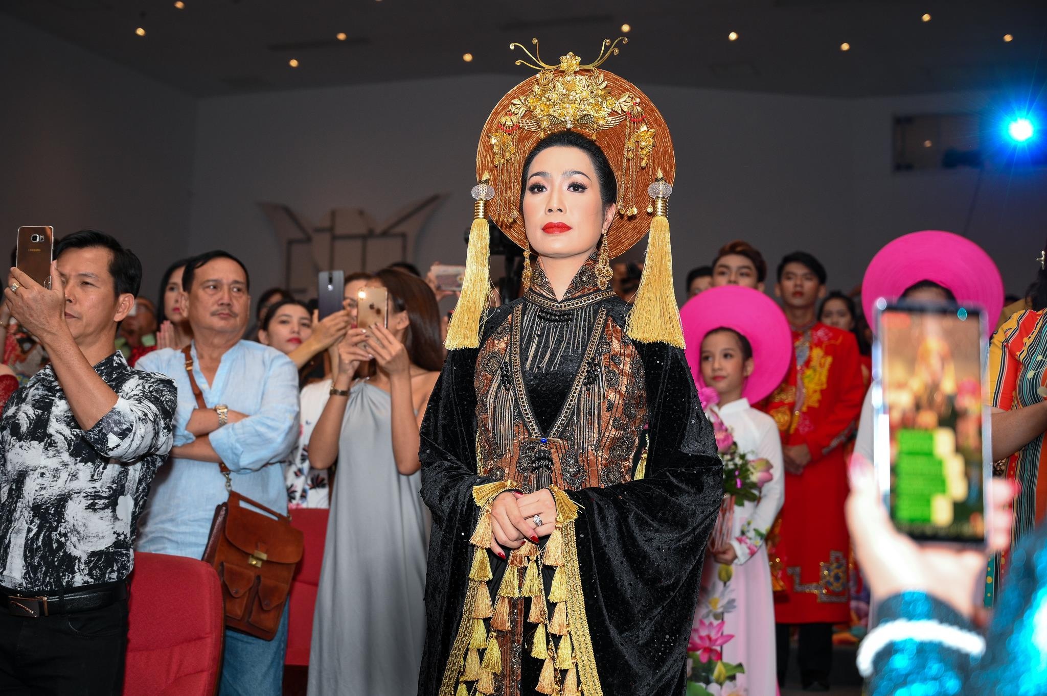 Nghe si mien nam gio to nghe san khau anh 9