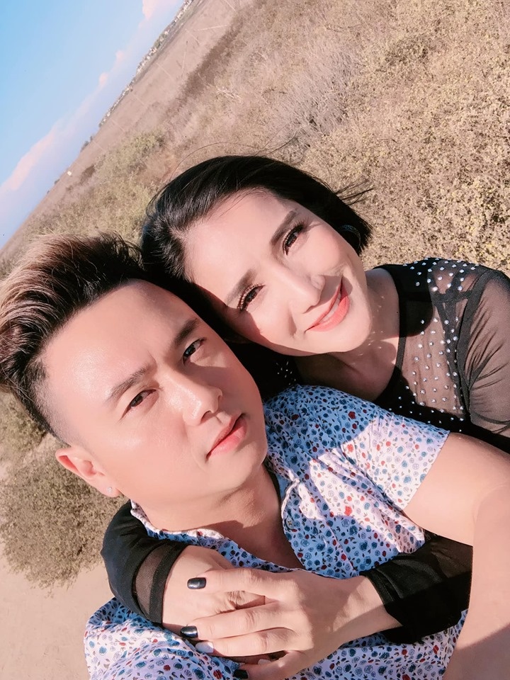 Cát Tường tình tứ bên Hàn Thái Tú ảnh 2 Cat Tuong tinh tu ben Han Thai Tu anh 2