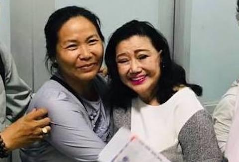 Nghe si Kim Cuong vao vien tham Mai Tran hinh anh