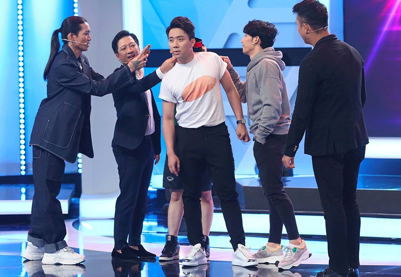 Trấn Thành, Trường Giang phủ sóng game show ảnh 2 Tran Thanh, Truong Giang phu song game show anh 2