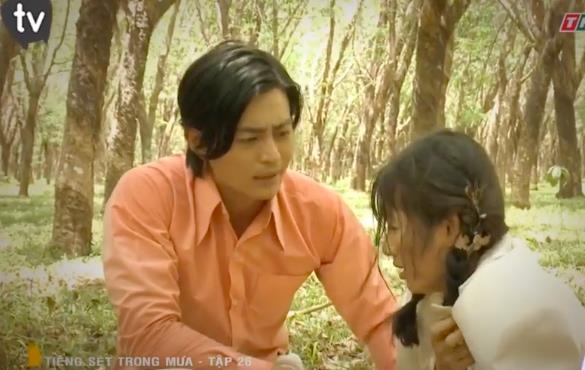 Tạo hình vô lý của Nhật Kim Anh ảnh 1 Tao hinh vo ly cua Nhat Kim Anh anh 1