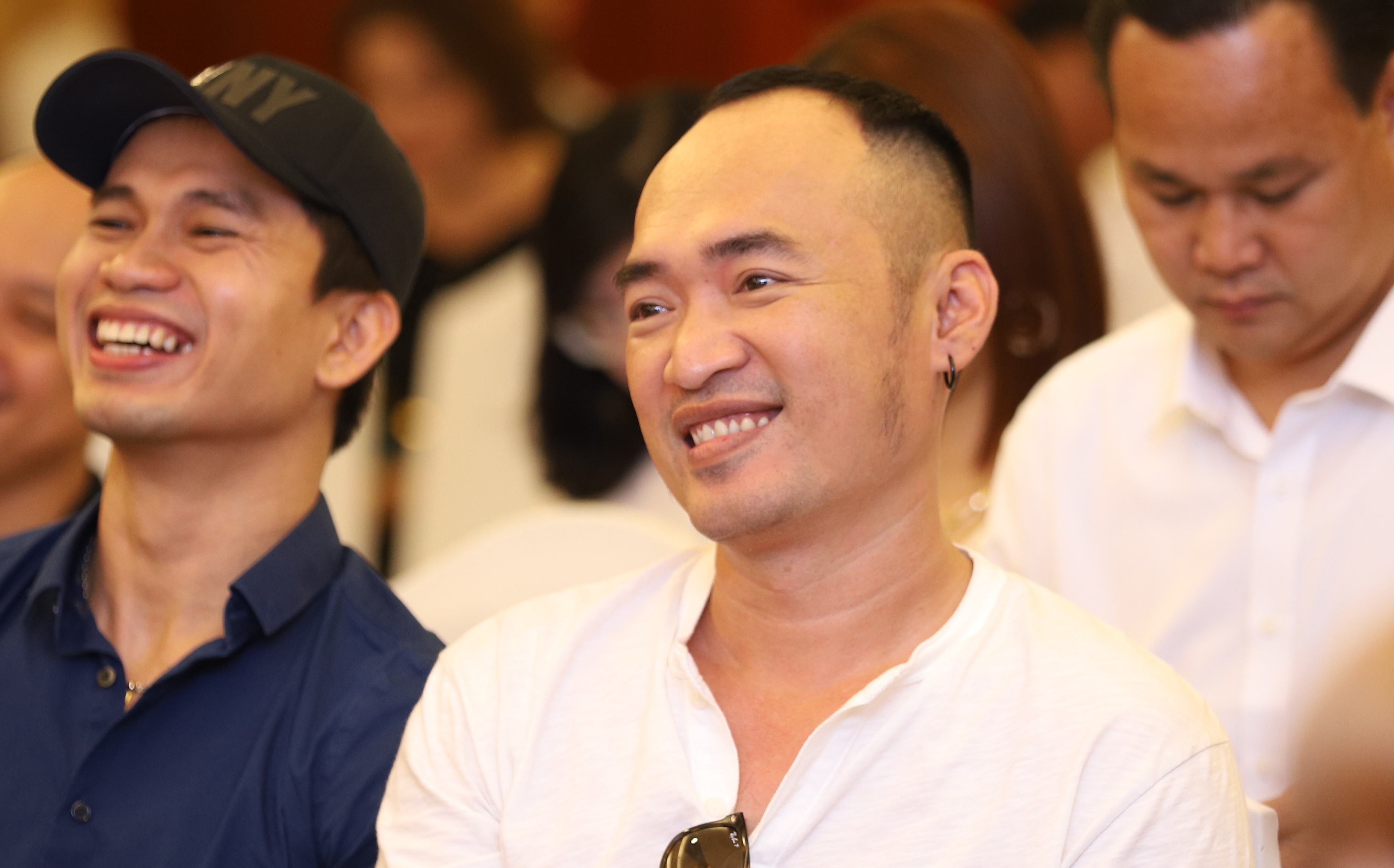 Hoai Linh pha le vi Chi Tai anh 7