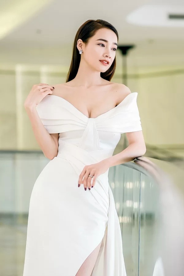 ban hoc noi tieng cua Lan Ngoc anh 6