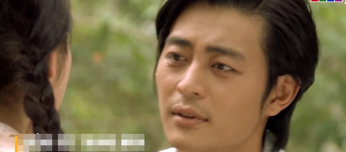 'Tieng set trong mua': Hai Binh hon Phuong ma khong biet do la em gai hinh anh